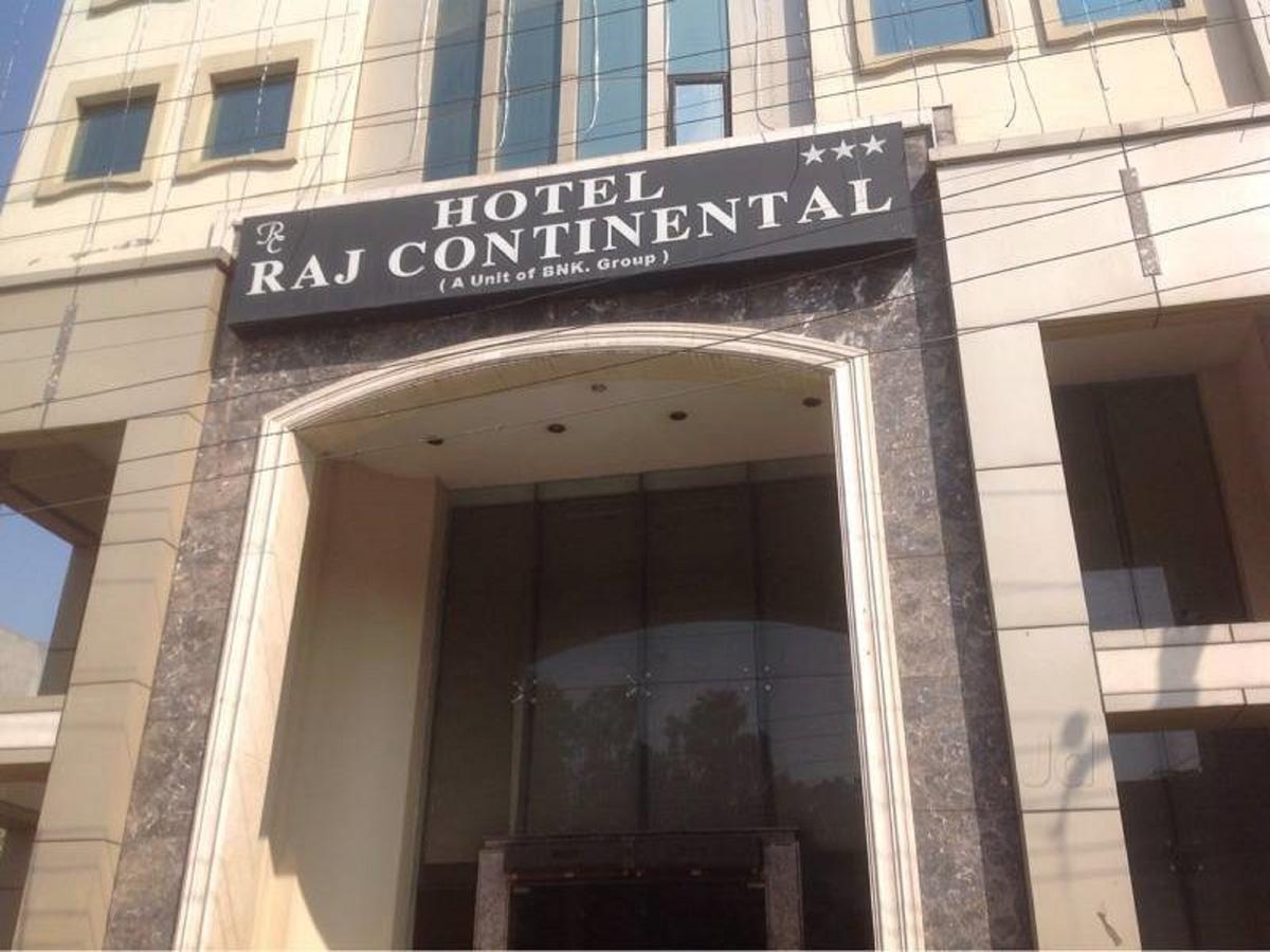 Hotel Raj Continental Amritsar Exteriör bild
